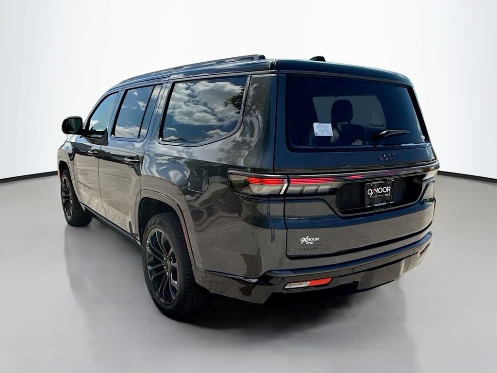New 2026 Baltic-Gray Metallic Clear-Coat Exterior Paint Jeep Summit Obsidian image 6