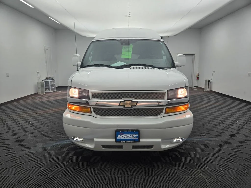 Used 2020 Summit White Chevrolet Explorer Limited SE image 12
