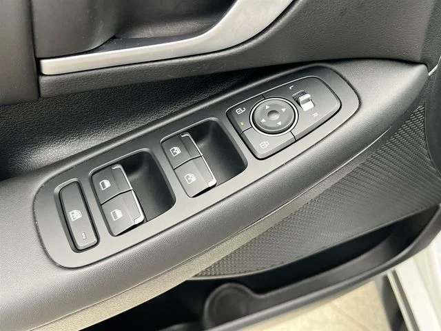 2025 Hyundai Sonata SEL - Photo 22