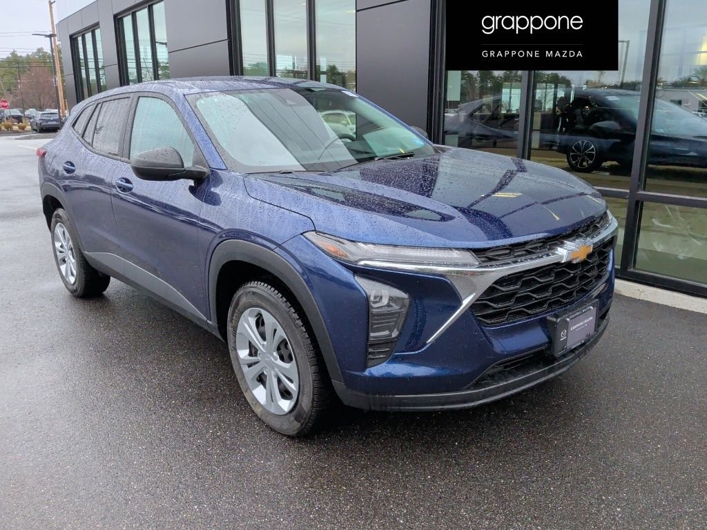 2024 Chevrolet Trax LS