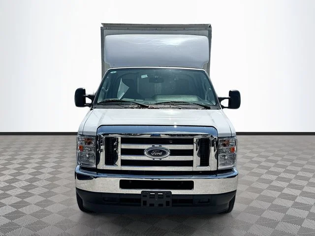 New 2025 Oxford White Ford 12