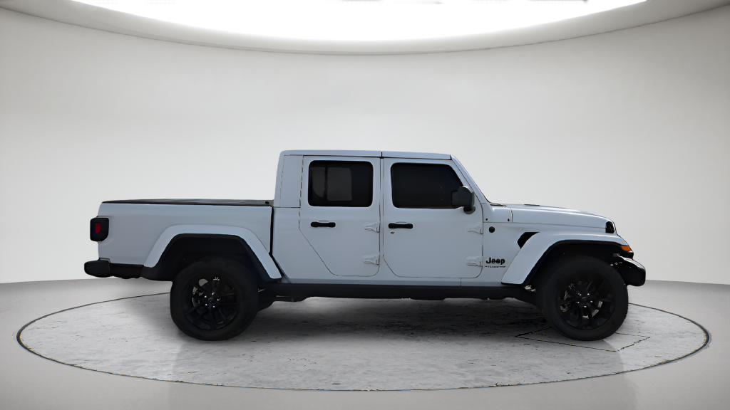 Used 2025 White Jeep Nighthawk image 8