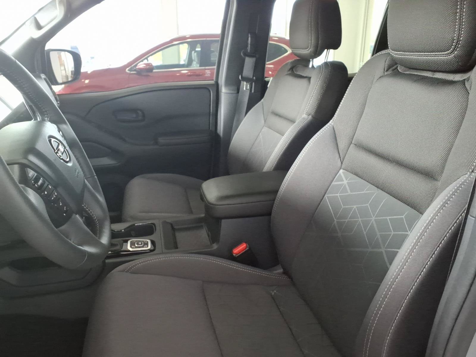 2026 Nissan Frontier SV - Photo 12