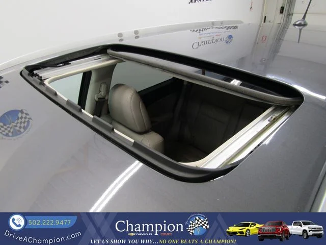 Used 2014  Honda EX-L image 5