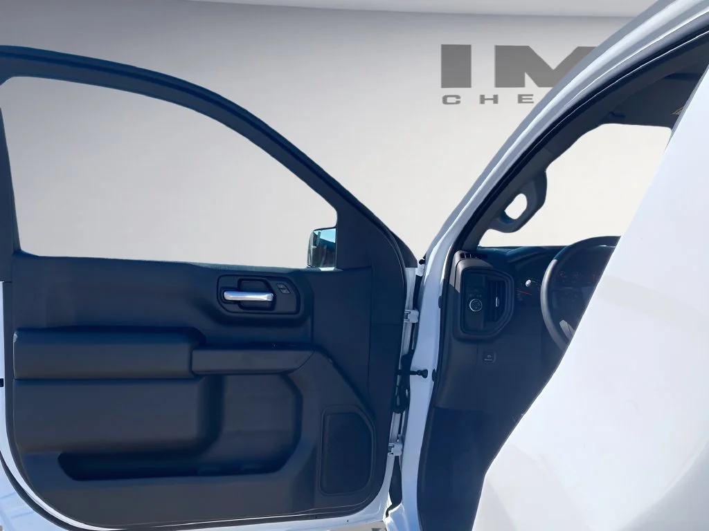 Used 2025 Summit White Chevrolet WT image 14