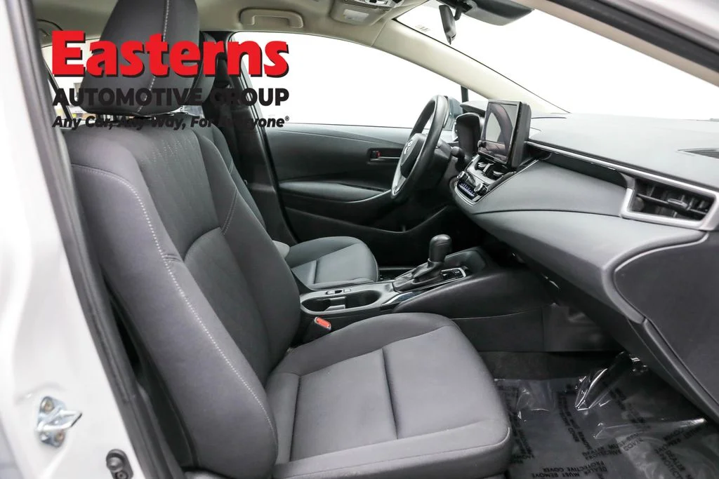 Used 2024 White Toyota LE image 21