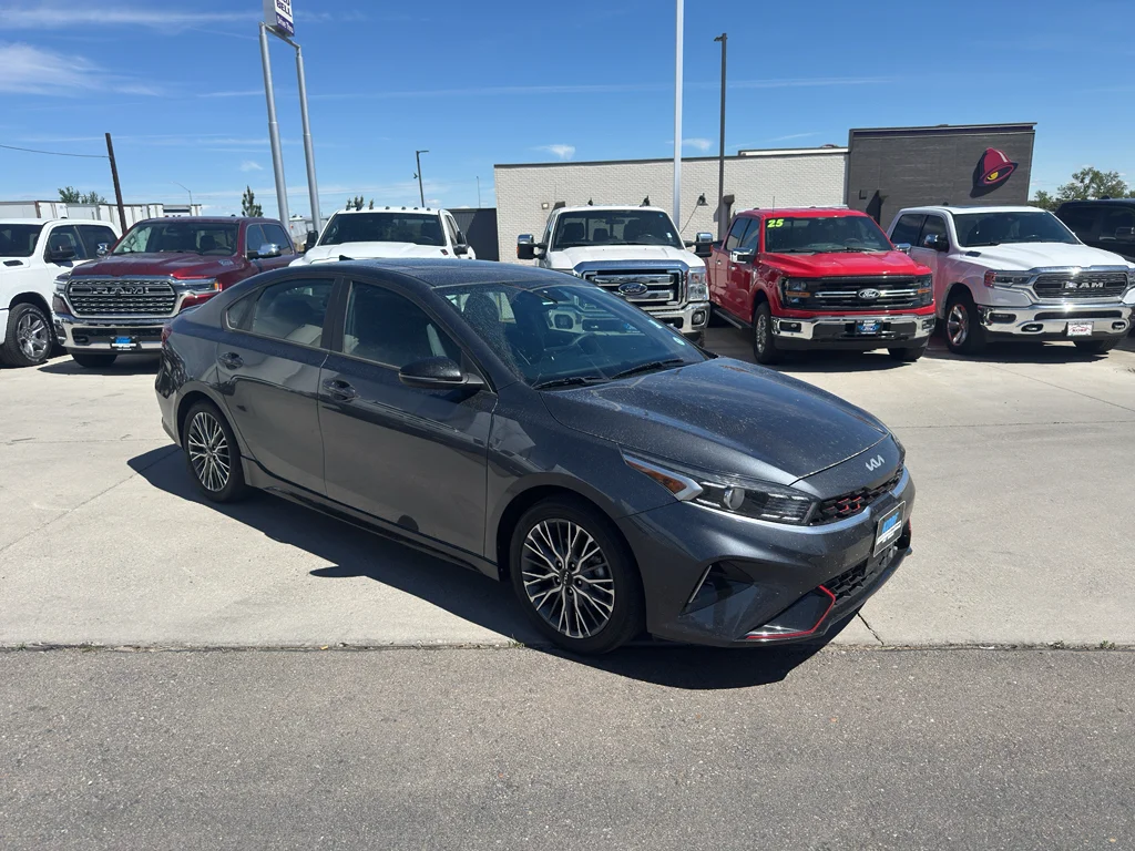 Used 2023 Gravity Gray Kia GT-Line image 7