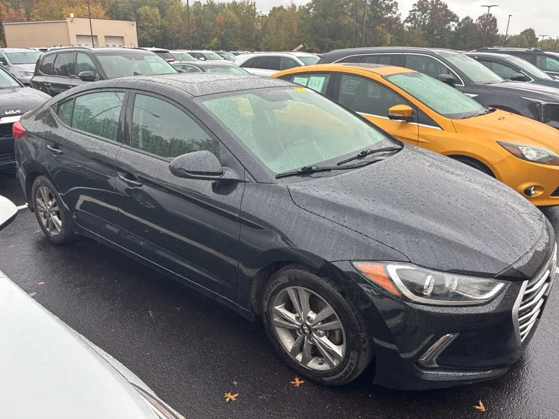 Used 2017 Black Hyundai Value Edition image 5