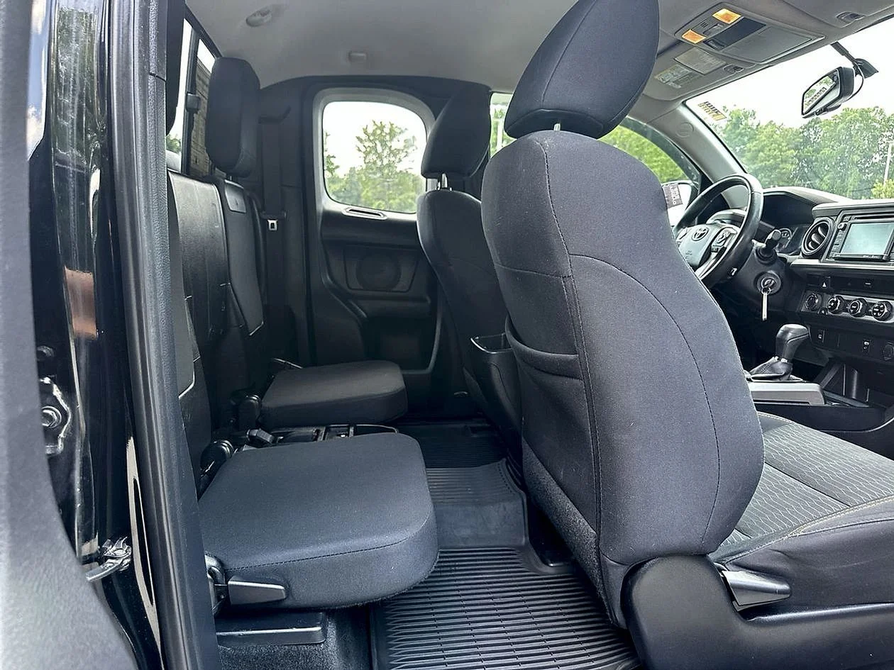Used 2017 Black Toyota SR5 image 26