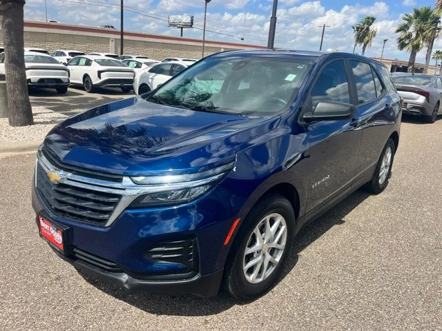 Used 2023 Blue Chevrolet LS image 3