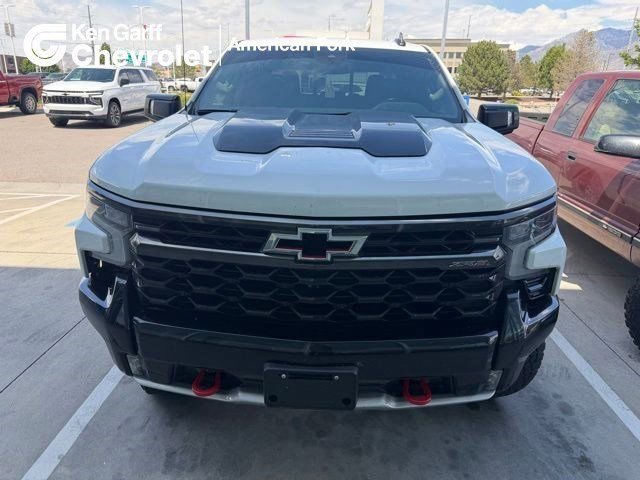 2023 Chevrolet Silverado 1500 ZR2 4WD Crew Cab Short Box's photo
