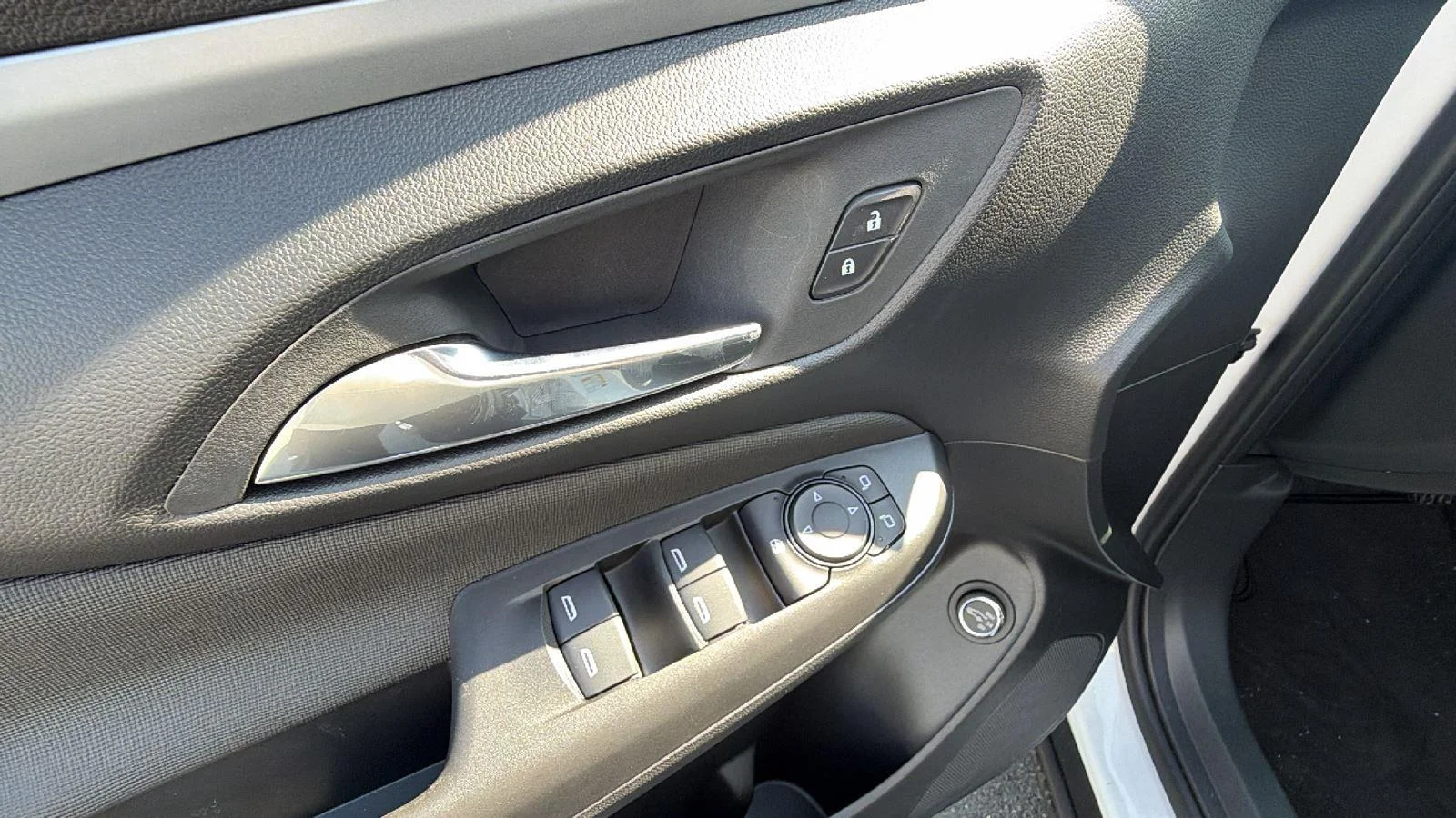 2026 Buick Envista Preferred - Photo 15