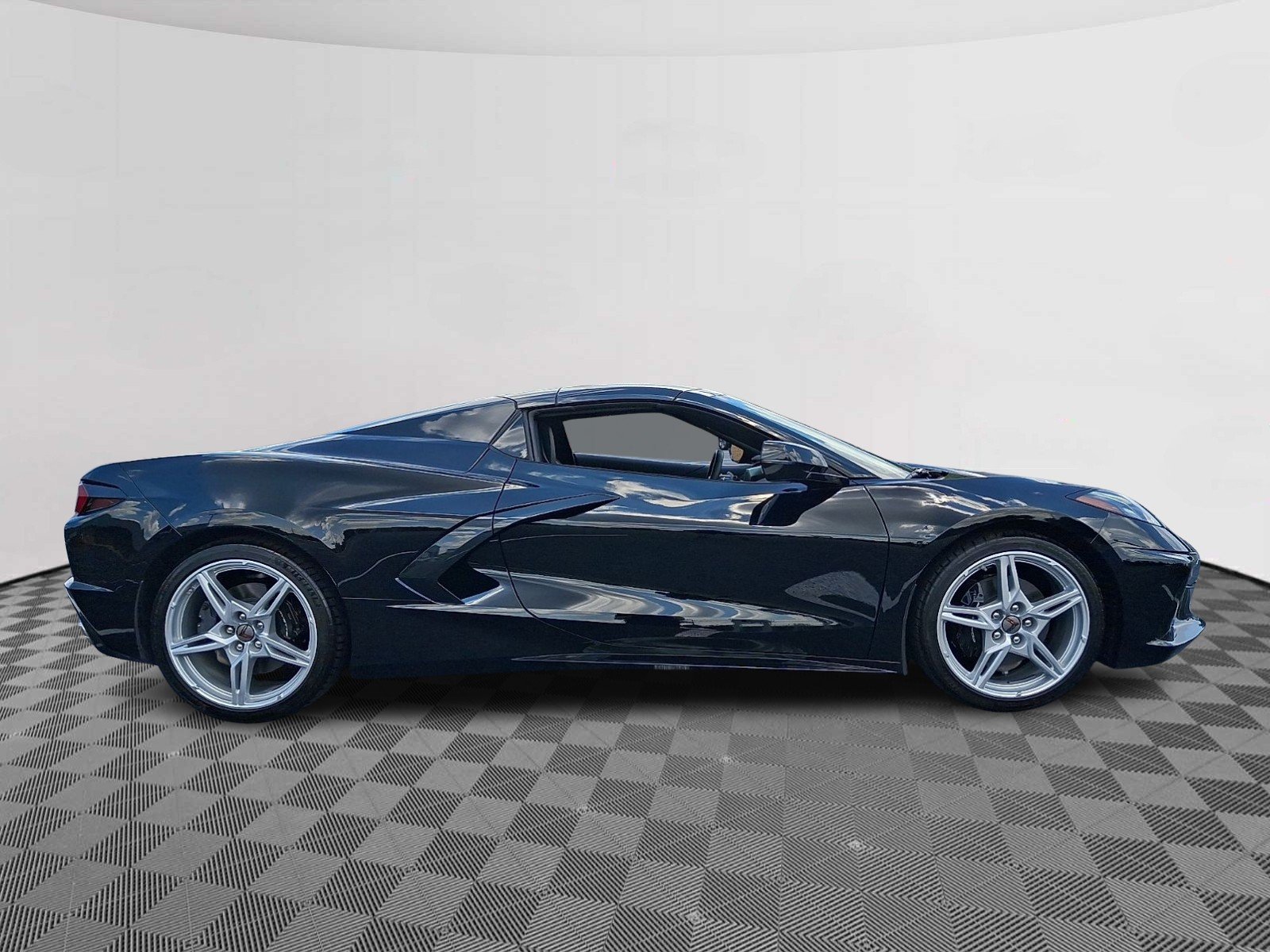 Used 2025 Black - GBA Chevrolet RWD Convertible 2LT image 7