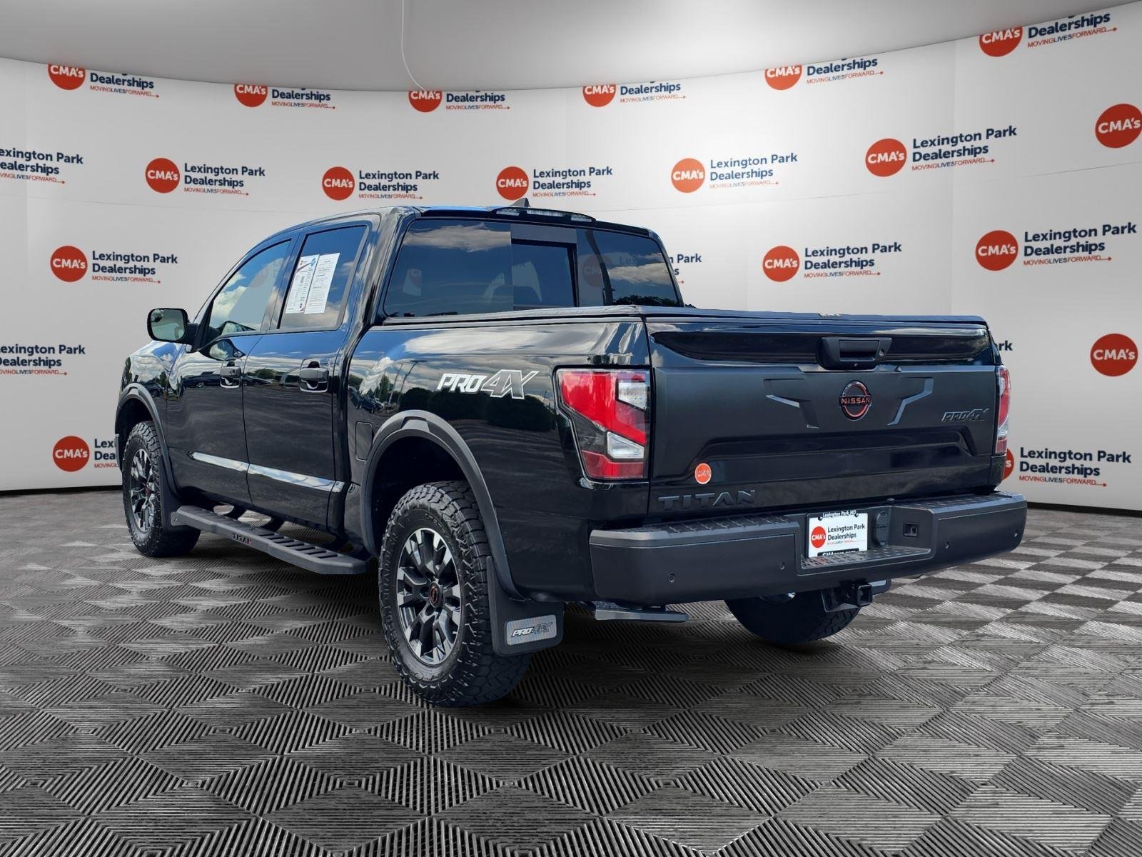 Used 2023 Super Black Nissan PRO-4X image 5