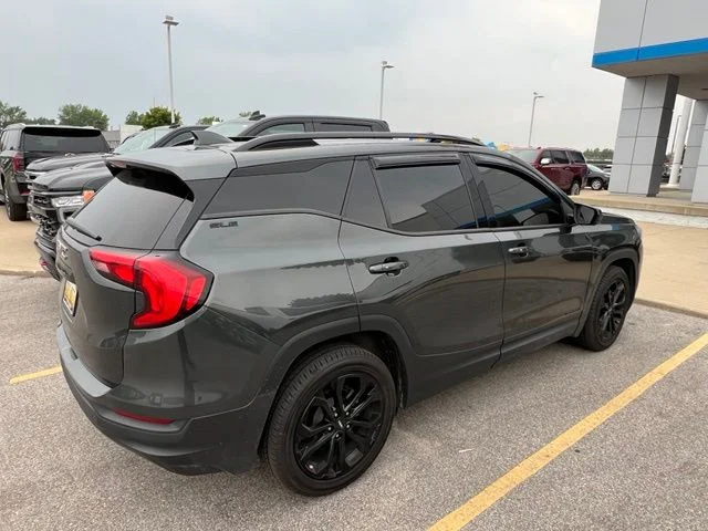Used 2020 Gray GMC SLE image 6