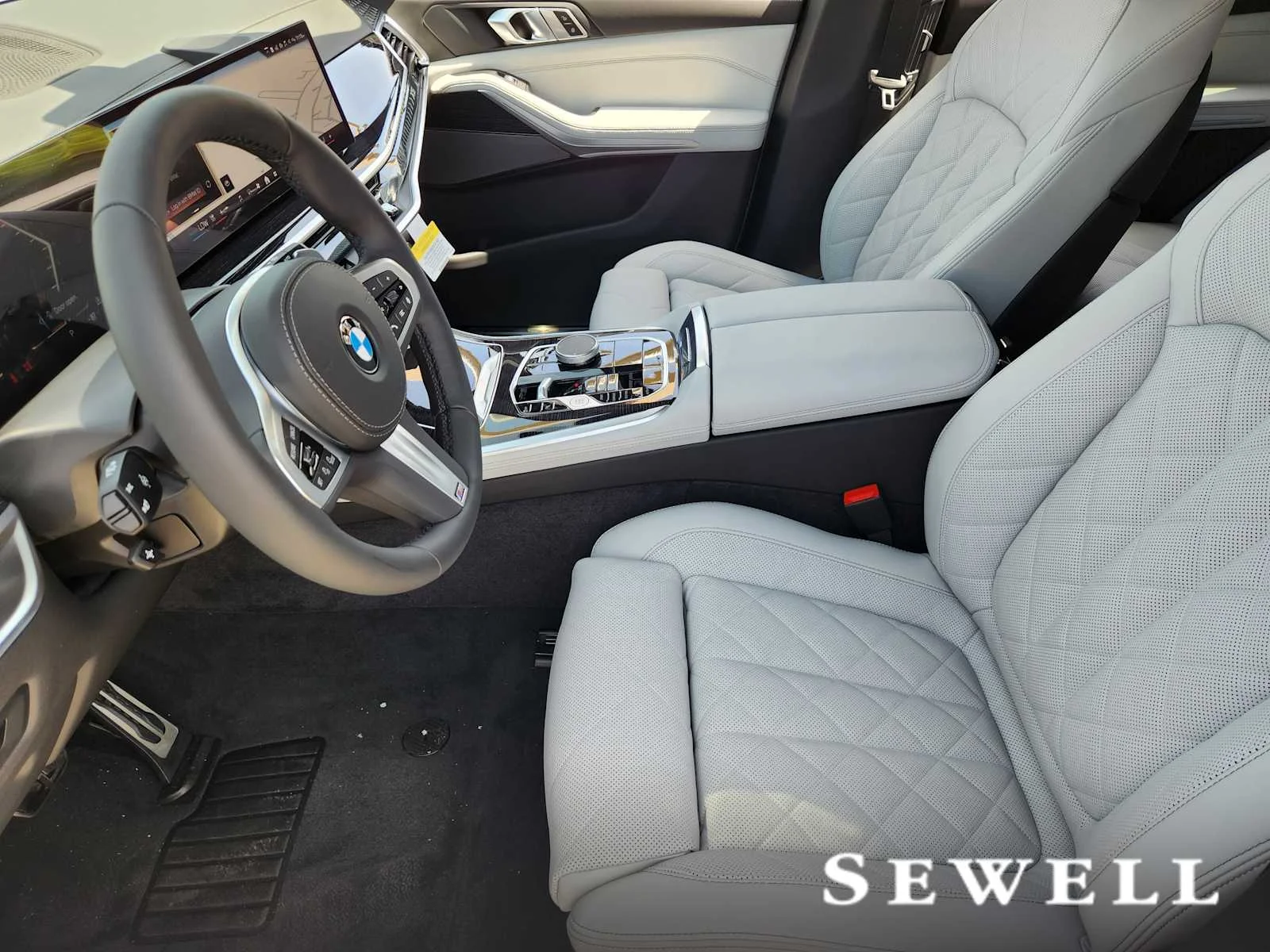 New 2026 Brooklyn Grey Metallic BMW xDrive40i image 4