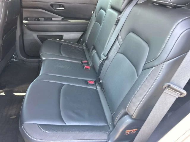 Used 2025 Gray Nissan SL image 21