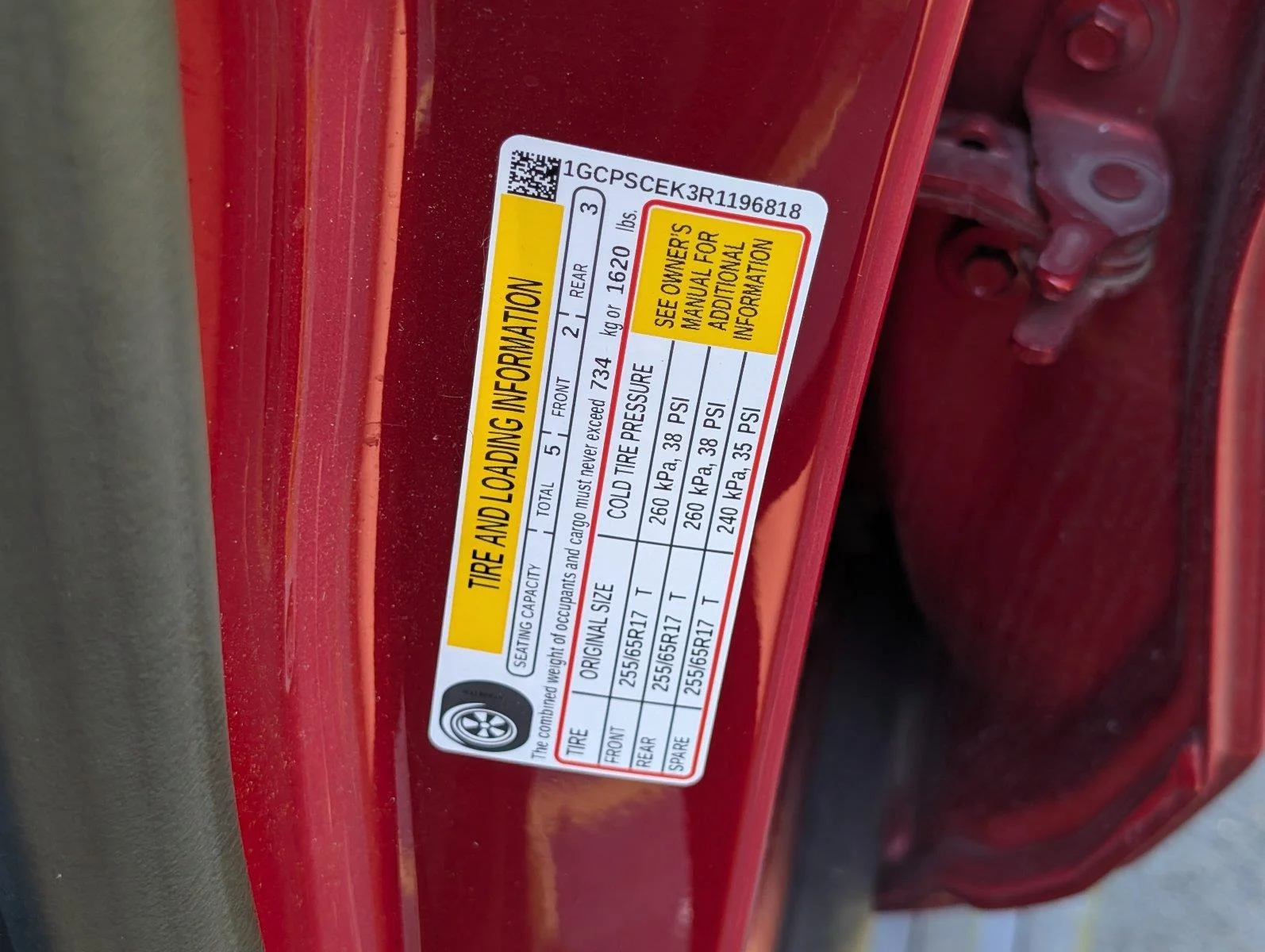 Used 2024 Radiant Red Tintcoat Chevrolet LT image 15