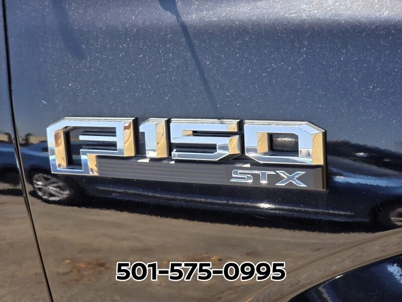 Used 2020 Black Metallic FORD XL image 9