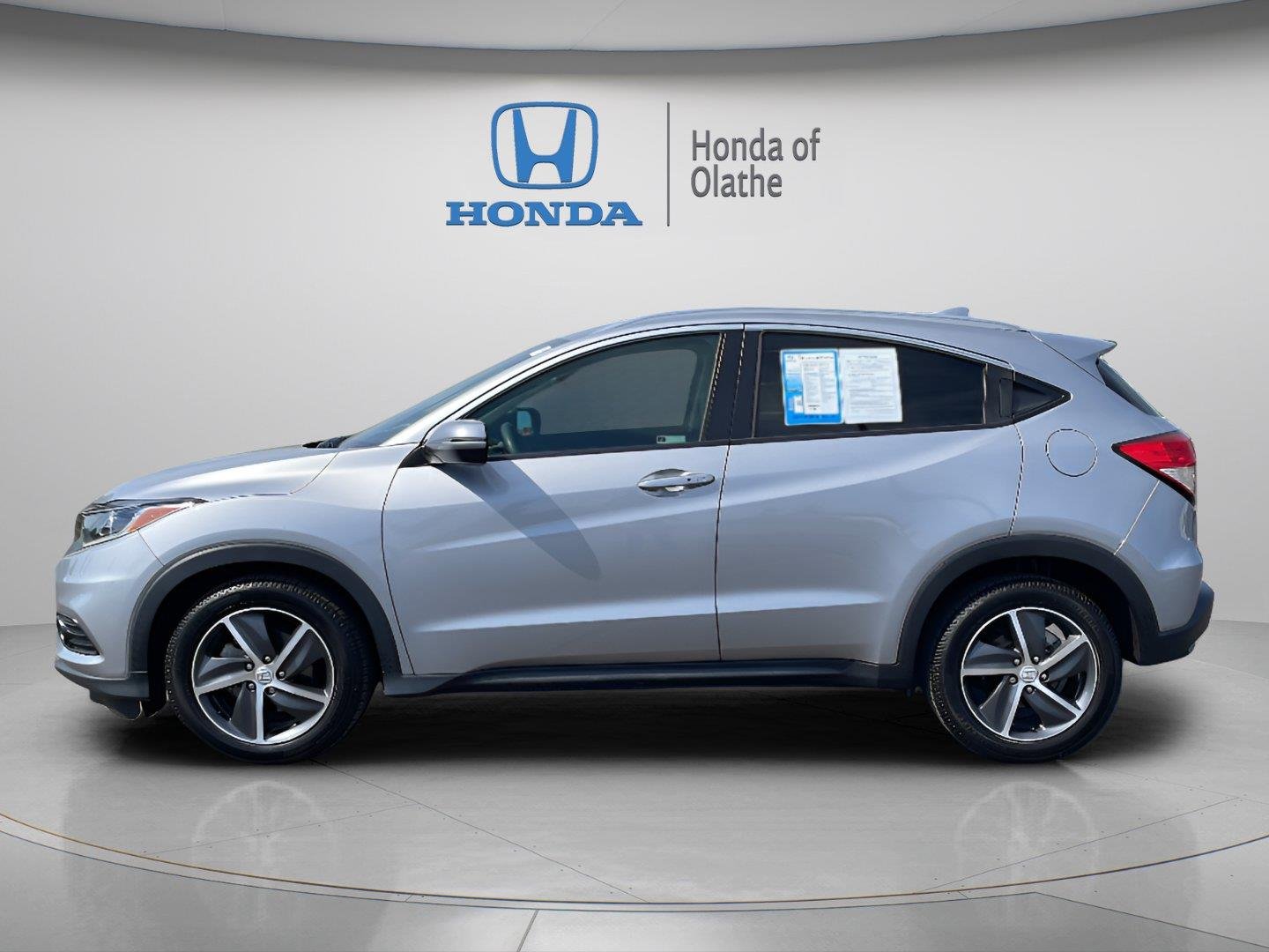 Certified Used 2022 Lunar Silver Metallic Honda AWD EX image 5