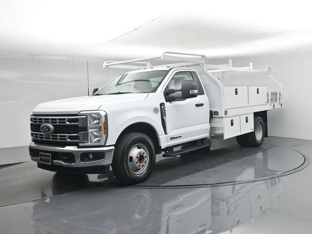 New 2025 White Ford XL image 33