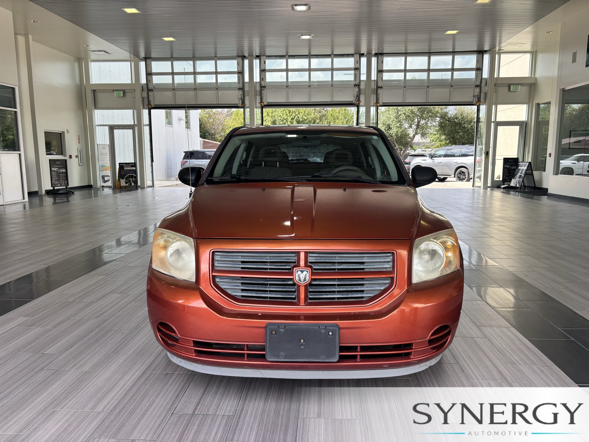 Used 2008 Sunburst Orange Pearlcoat Dodge SE image 2