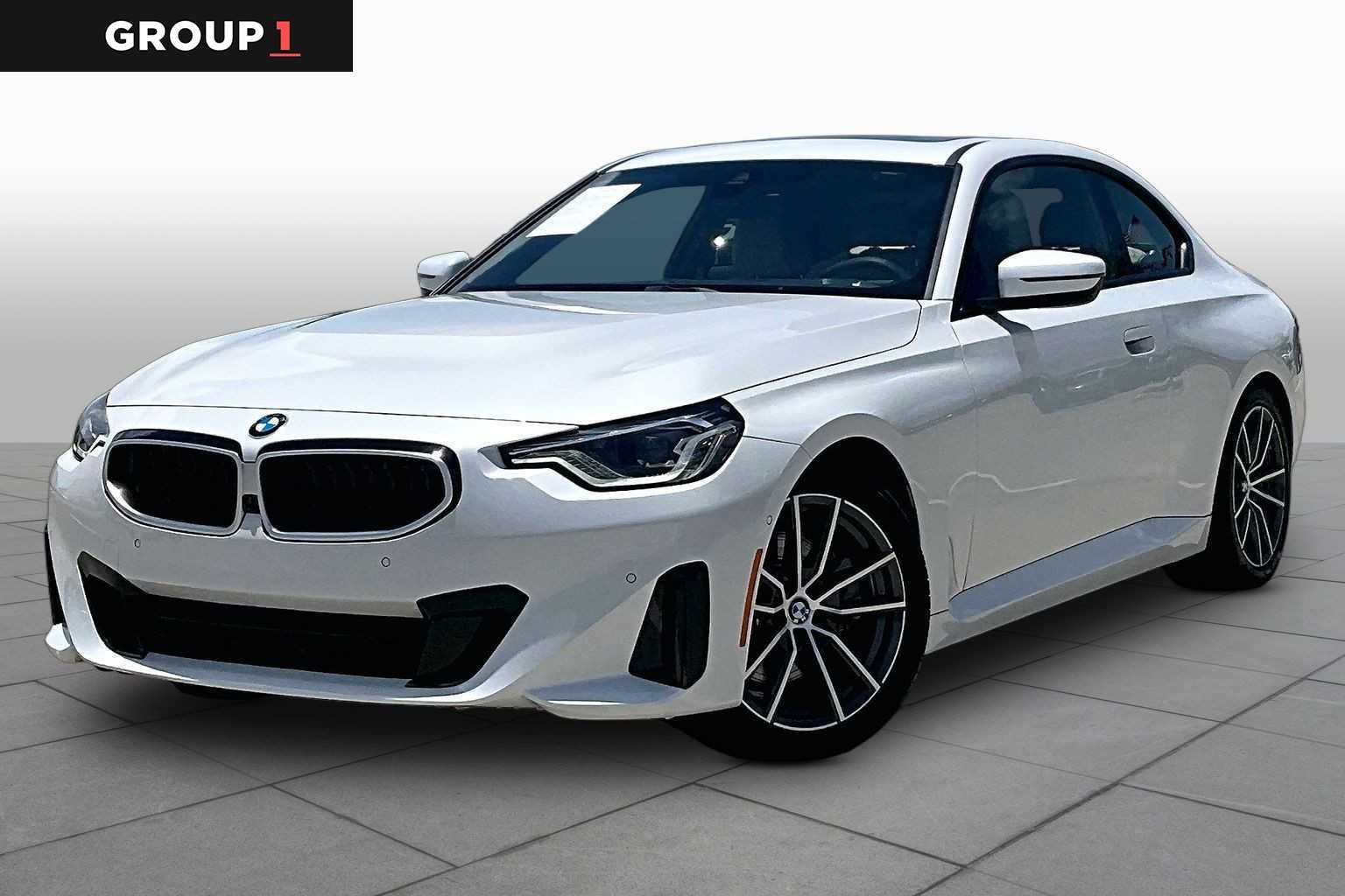2026 BMW 230i 230i