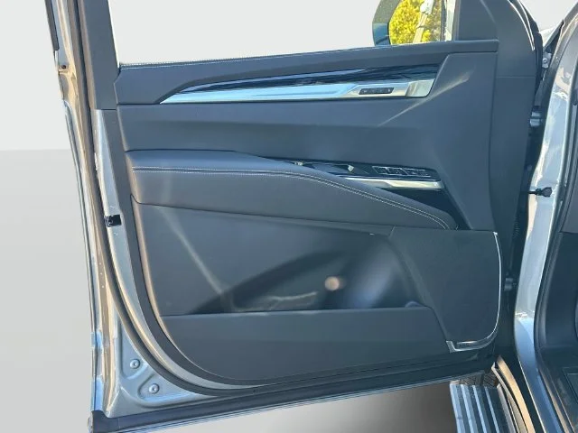 2027 Cadillac Escalade ESV Sport - Photo 8