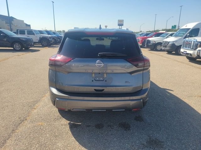 Used 2026 Gun Metallic Nissan SL image 23