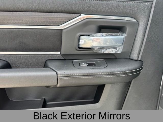 New 2026 Silver-Zynith Exterior Paint RAM Laramie image 16