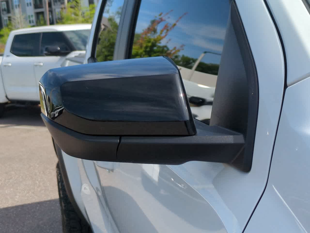 Used 2024 Summit White GMC 2WD Elevation image 12