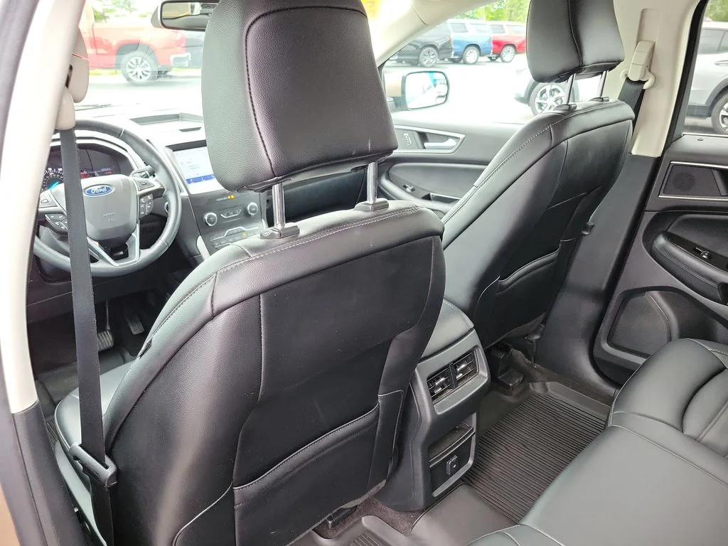 2020 Ford Edge SEL - Photo 24