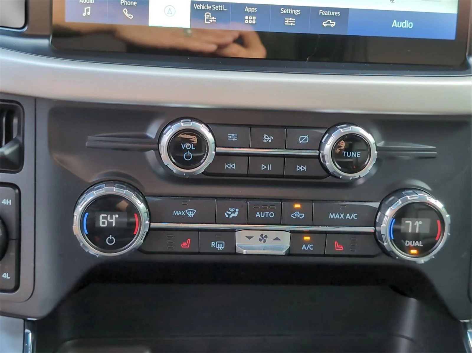 Used 2021 Oxford White Ford XLT image 20