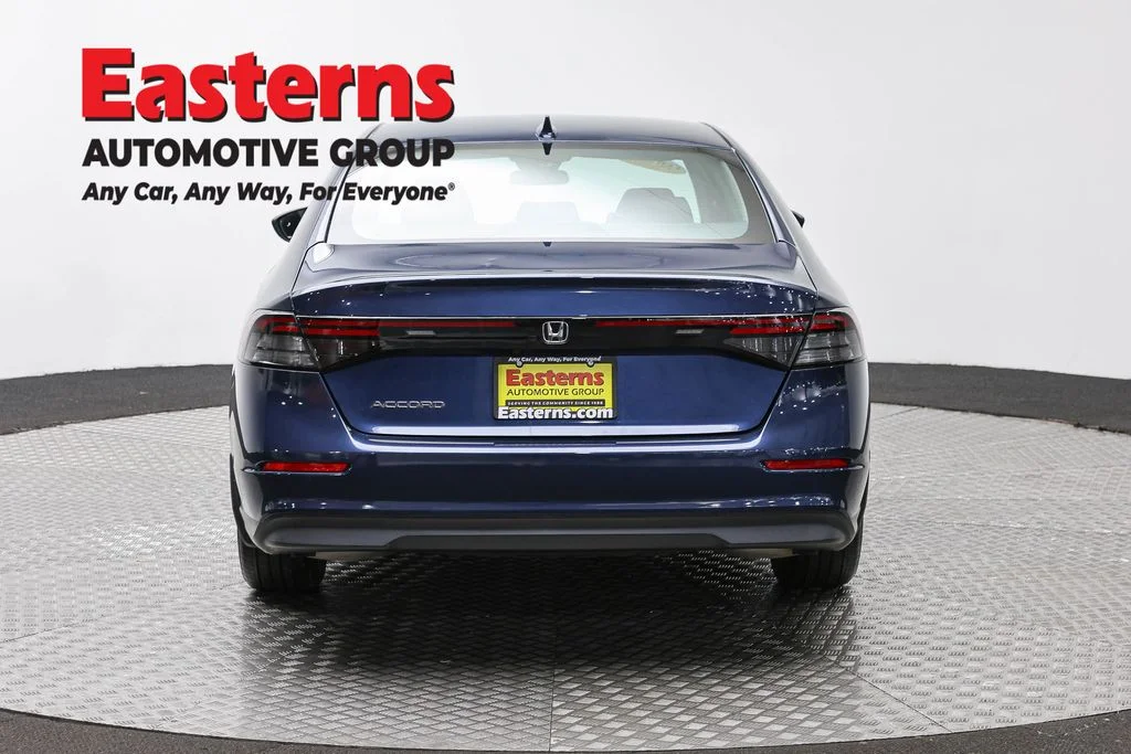 Used 2023 Blue Honda EX image 6