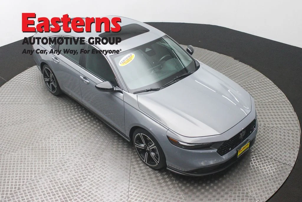 Used 2025 Gray Honda Sport image 3