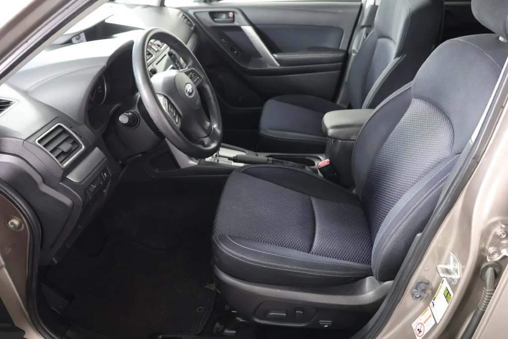 Used 2016 Burnished Bronze Metallic Subaru 2.5i Premium image 18