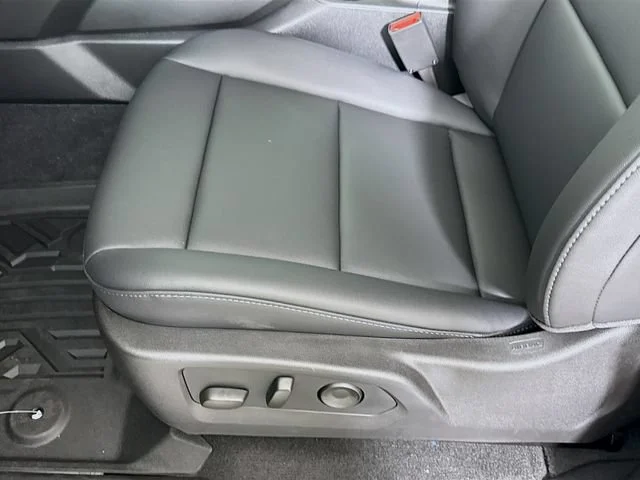 New 2026 Sterling Gray Metallic Chevrolet LT image 19