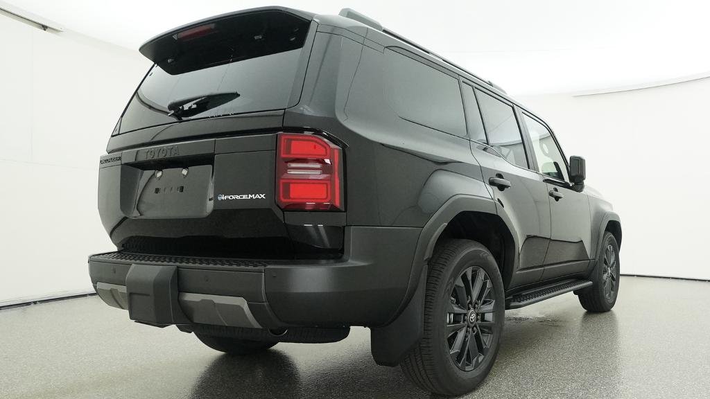 New 2027 Inked Toyota Land Cruiser image 21