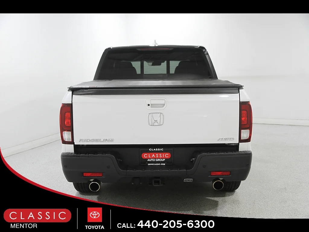 Used 2023 Platinum White Pearl Honda Black Edition image 20