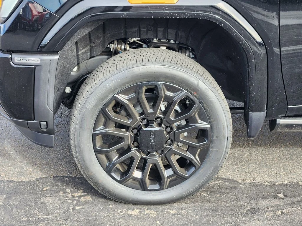 2026 GMC Sierra 2500HD Denali - Photo 9