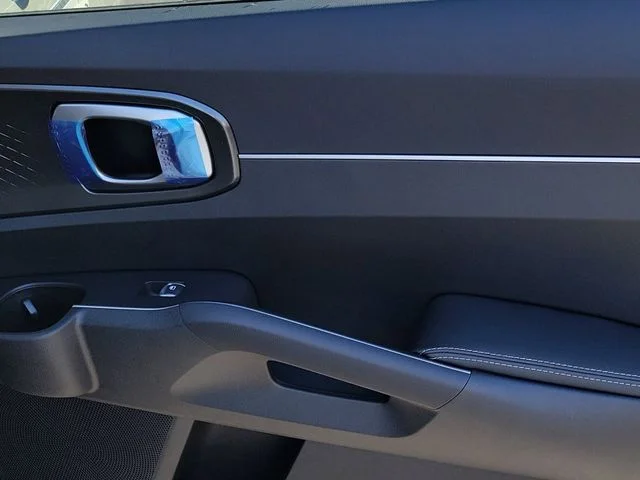 New 2026 Ebony Black Kia S image 31