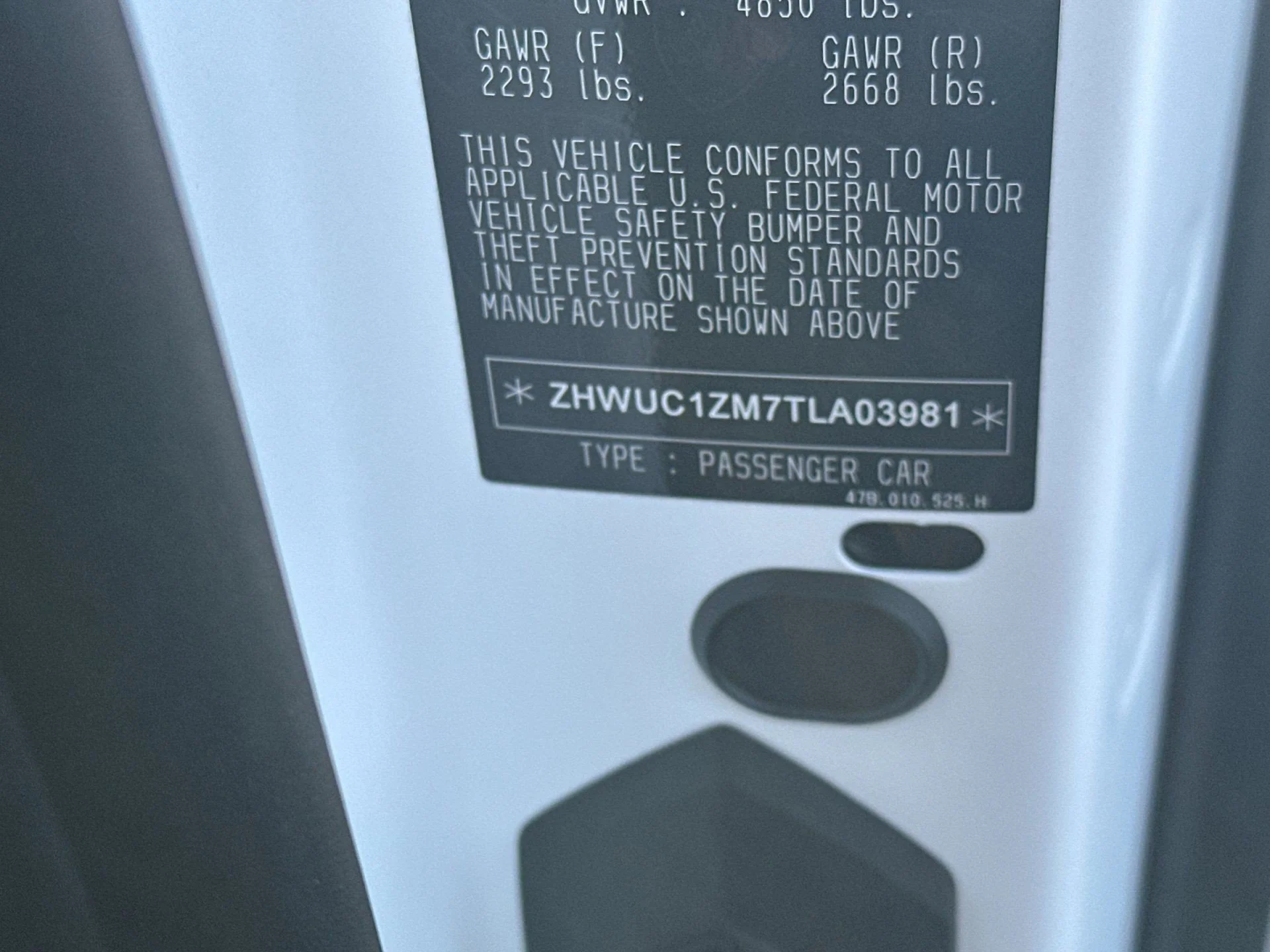 Certified Used 2026  Lamborghini  image 30