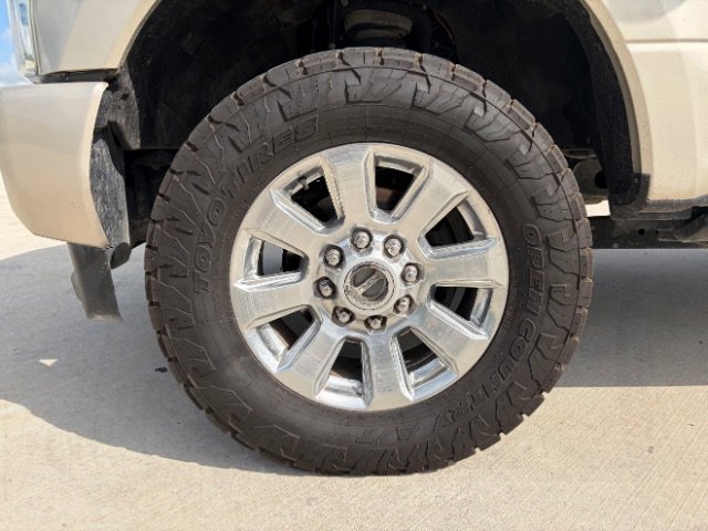 Used 2017 Tan Ford Platinum image 10