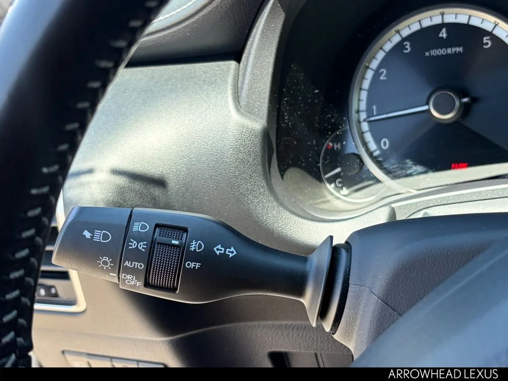 Used 2020 White Lexus 300 F Sport image 18