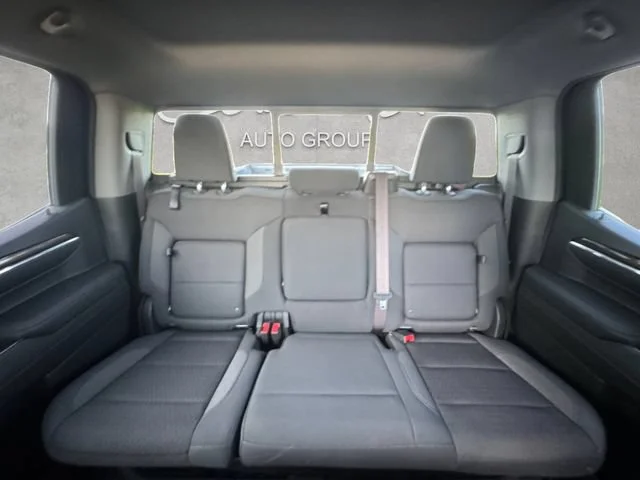 Used 2023 STERLING GRAY METALLIC Chevrolet RST image 22