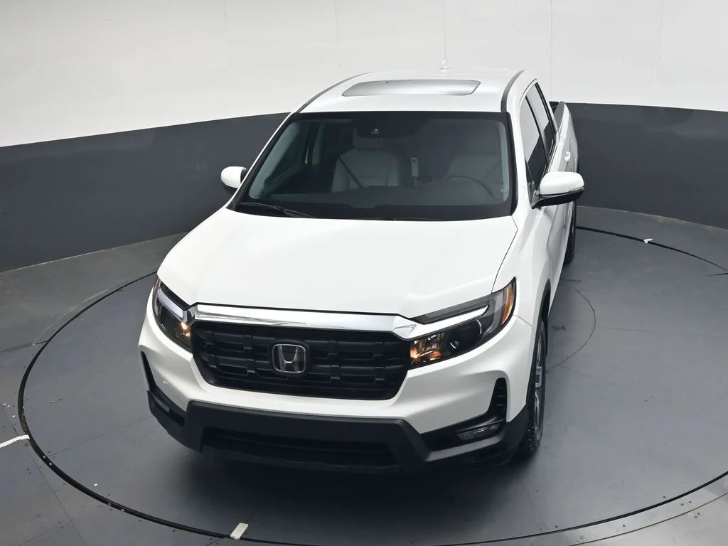 New 2026 Platinum White Pearl Honda RTL image 21