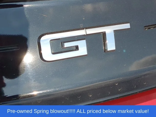 Used 2021 Red Ford GT Premium image 11