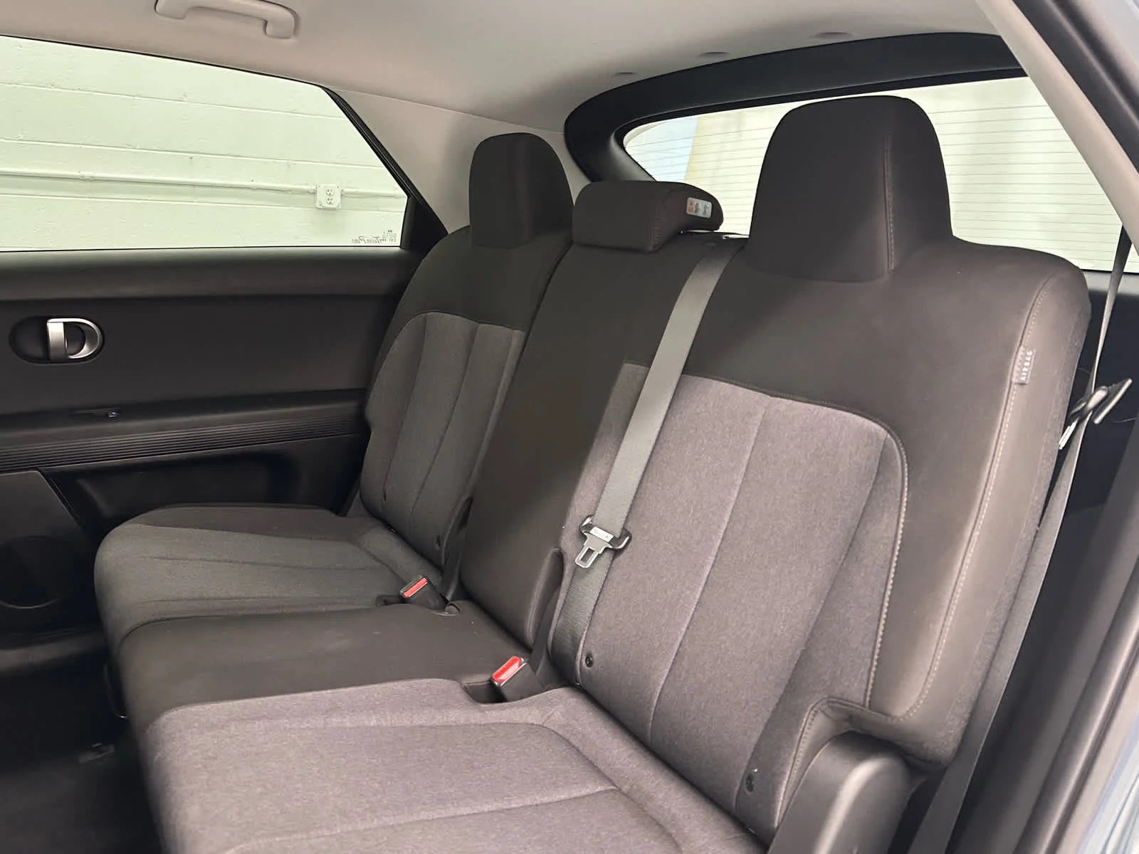 Used 2024 Digital Teal Hyundai SEL image 16