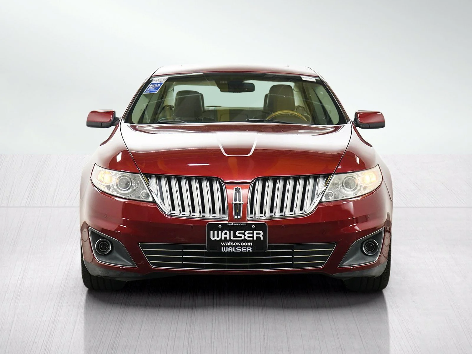 Used 2009 Sangria Red Clearcoat Metallic Lincoln  image 8