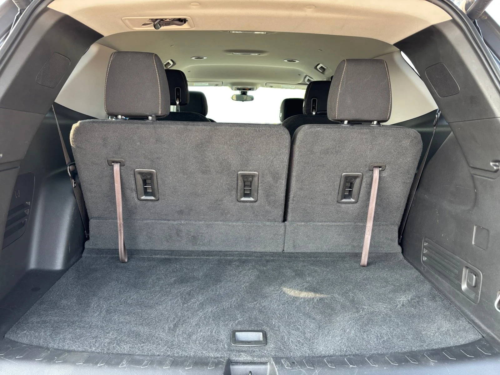 Used 2018 Gray Chevrolet LT Cloth image 19